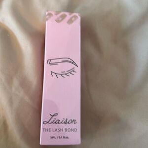 !Liason The Lash Bond